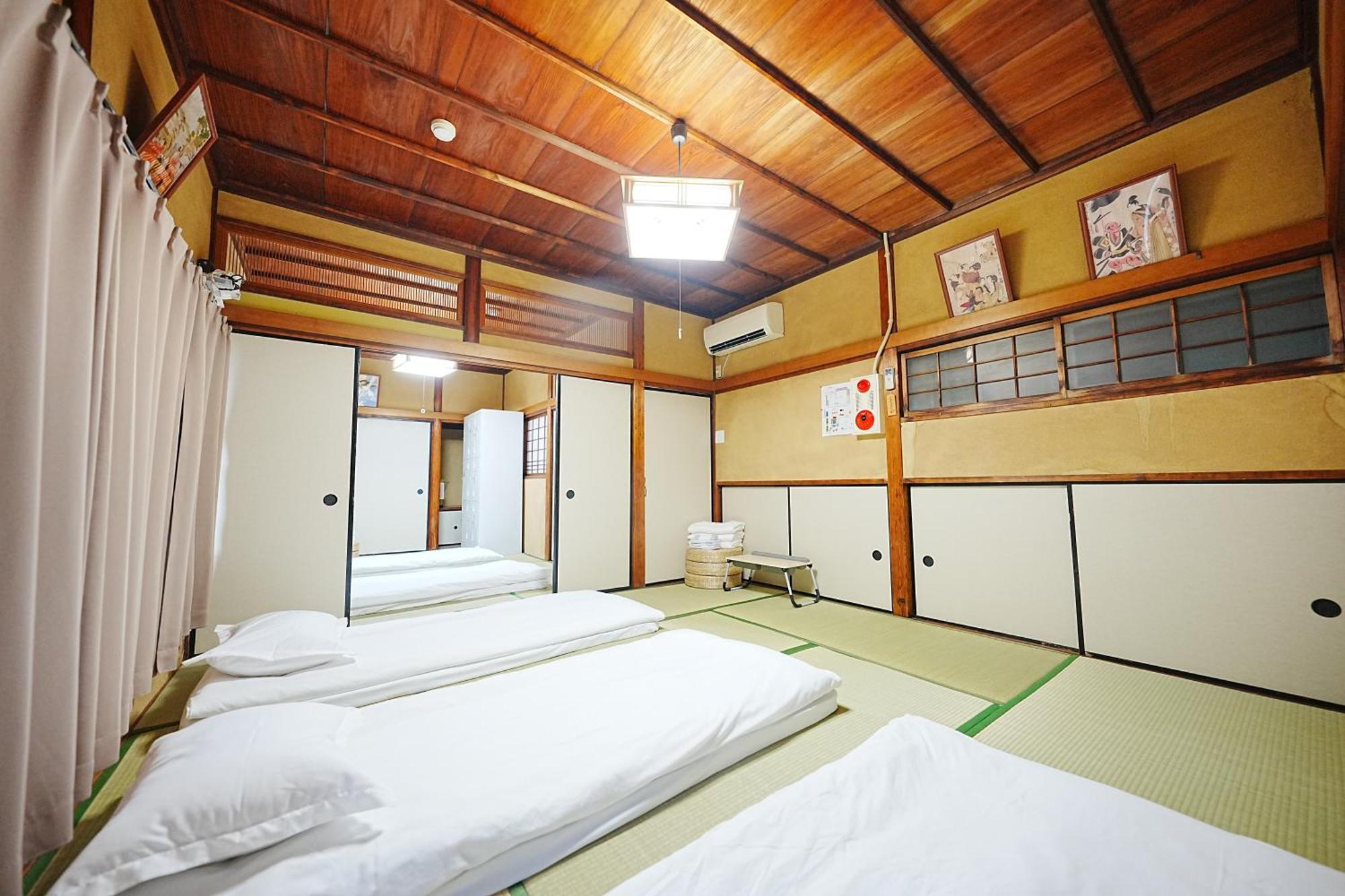 Family Or Business Travel 20 Percent Off丨200 Sqm 丨 14 Min To Shinjuku 丨century-old Japanese Garden 丨3 Parking Spaces丨4 Bedrooms Tokio