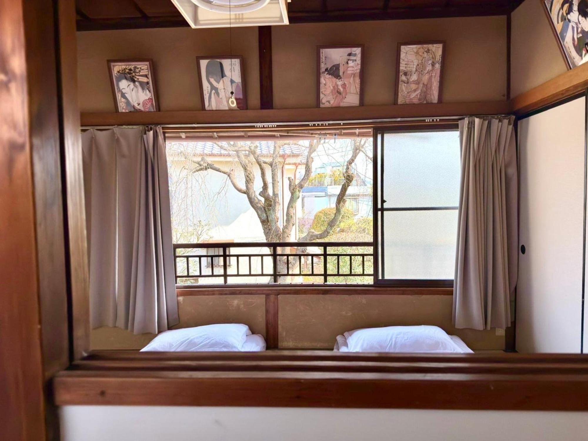 Family Or Business Travel 20 Percent Off丨200 Sqm 丨 14 Min To Shinjuku 丨century-old Japanese Garden 丨3 Parking Spaces丨4 Bedrooms * Tokyo
