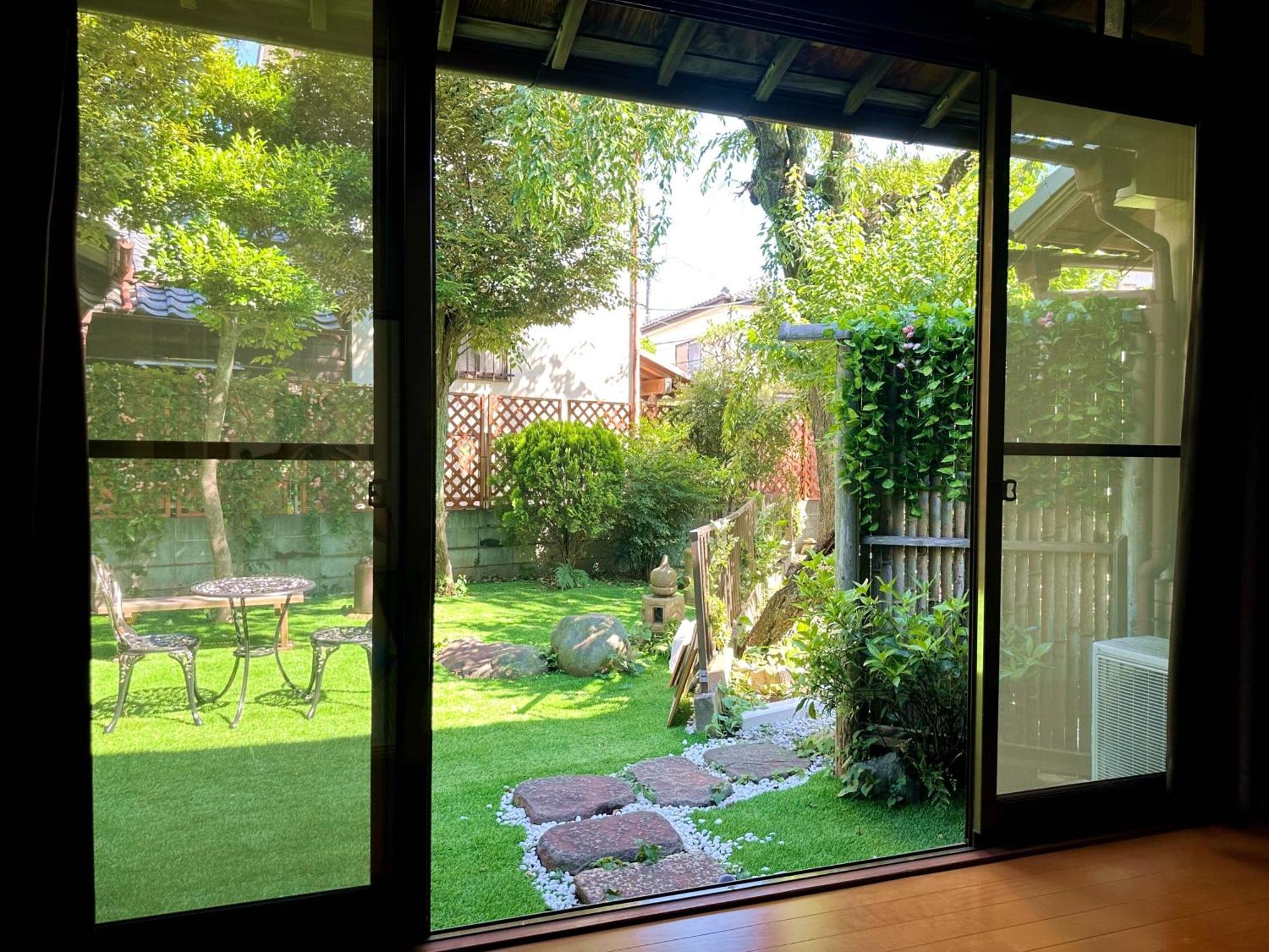 Villa Family Or Business Travel 20 Percent Off丨200 Sqm 丨 14 Min To Shinjuku 丨century-old Japanese Garden 丨3 Parking Spaces丨4 Bedrooms